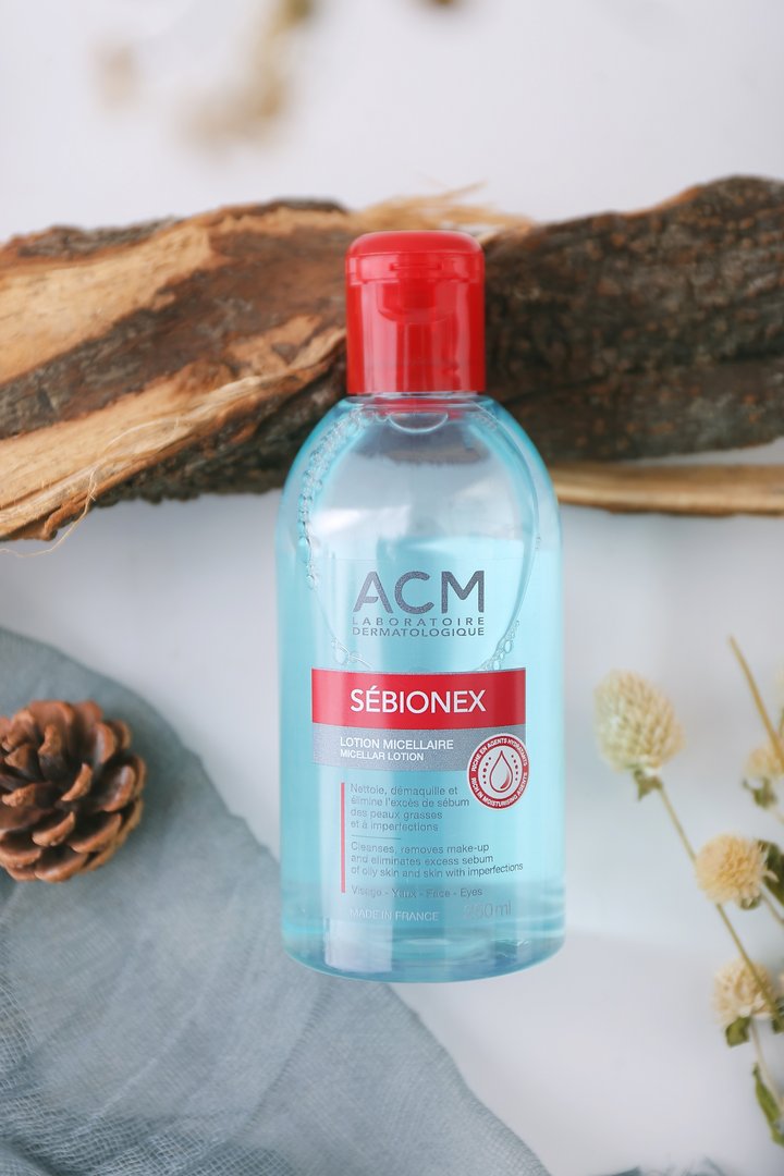 ACM Sebionex misellivesi epäpuhtauksien poistoon rasvaiselle iholle, 250 ml